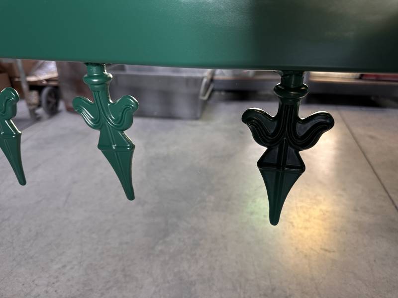 Thermolaquage d'un portail 6200 x 2300 mm en RAL 6005 Mat près de Lyon dans le Rhône