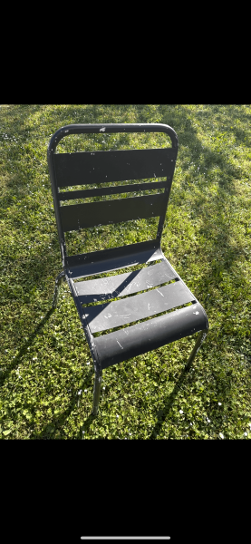Rénovation chaises avec sablage et thermolaquage près de Brignais 69530