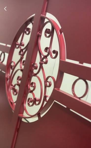 Rénovation d'un portail en acier avec changement de couleur du gris au rouge avec procédé anticorrosion à Brignais dans la région de Lyon